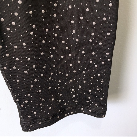 High Waist Faux Leather 3/4 Crop Black Leggings - Picture 5 of 8